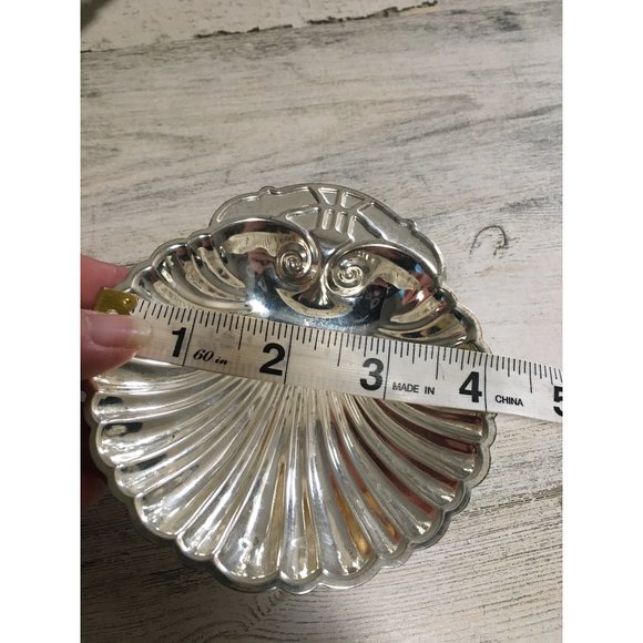 Set of seven silver plate, silver toned serving trays various sizes - Picture 10 of 10